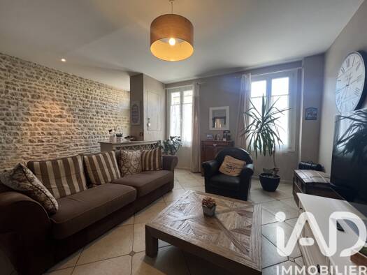 Maison de ville à vendre 235 000 € 5 pièces 3 chambres 129 m² 212 m² de terrain Centre Ville-Saint Léonard-Notre-Dame Alençon 61000