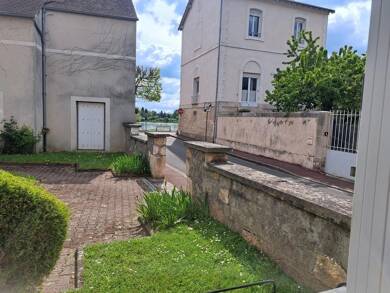 Duplex à louer 600 € 3 pièces 2 chambres 73 m² RDC Faiencerie Gien 45500