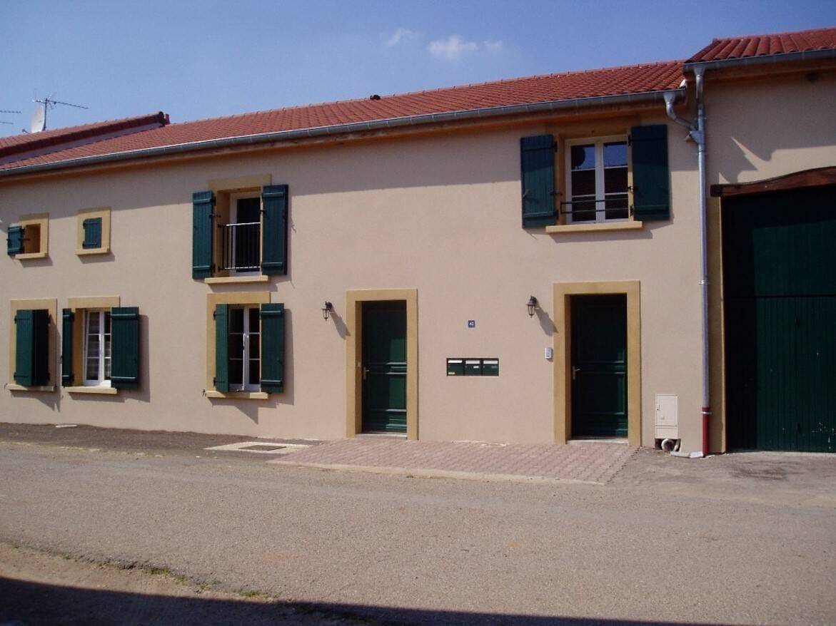 Maison à louer, 134m², REZONVILLE