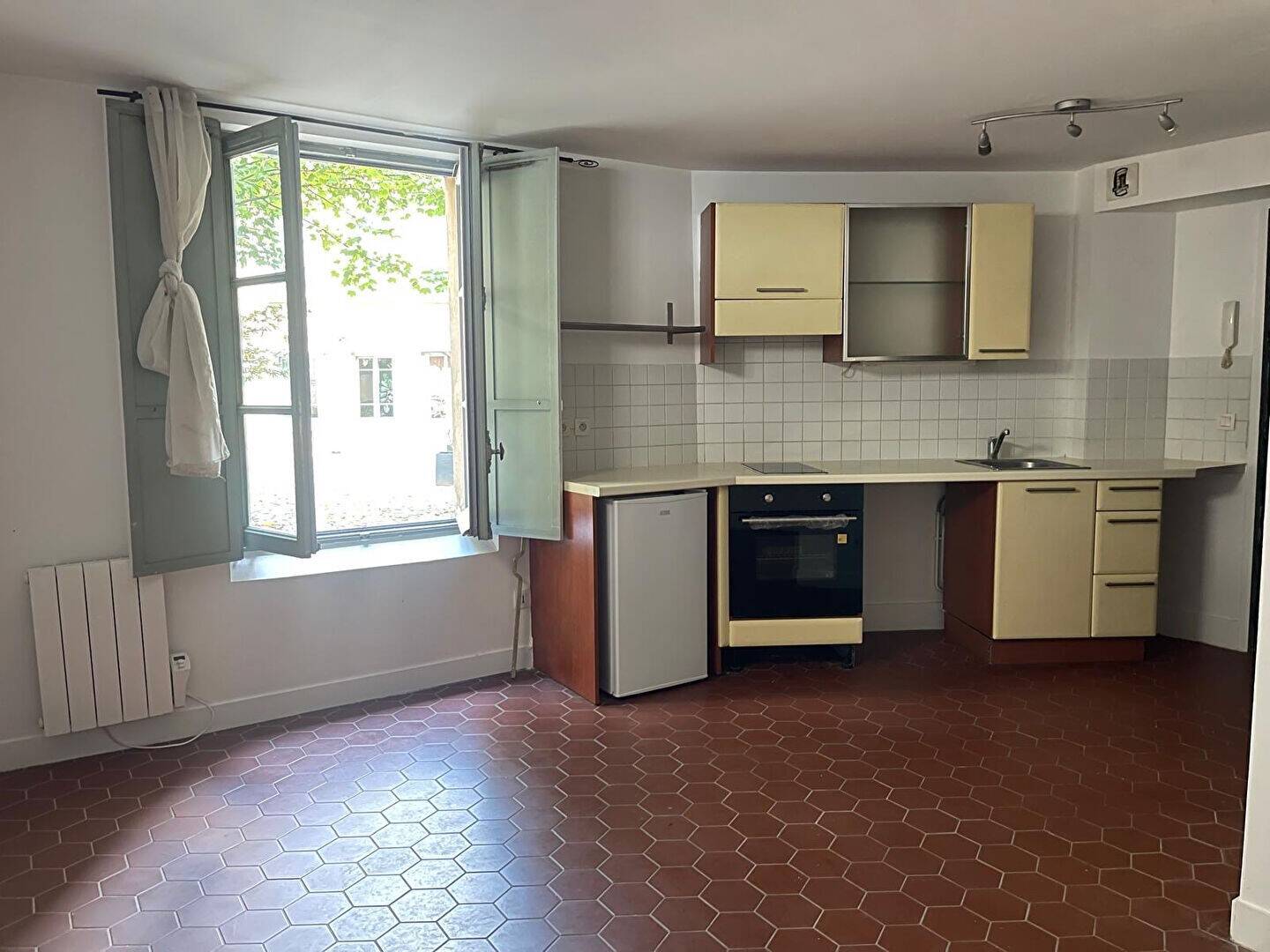 Maison à louer, 23m², VERSAILLES