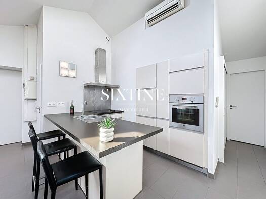 Appartement à vendre 159 000 € 2 pièces 1 chambre 56 m² Étage 3/3 Centre Ville Est Bourgoin-Jallieu 38300