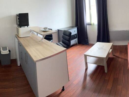Appartement à louer 380 € 1 pièce 21,7 m² RDC/3 La Brégère Limoges 87100