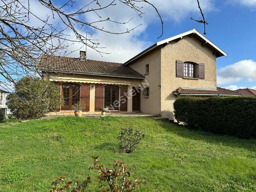 Maison à louer 1 400 € 4 pièces 3 chambres 124 m² 500 m² de terrain Saint-Pierre-de-Chandieu 69780