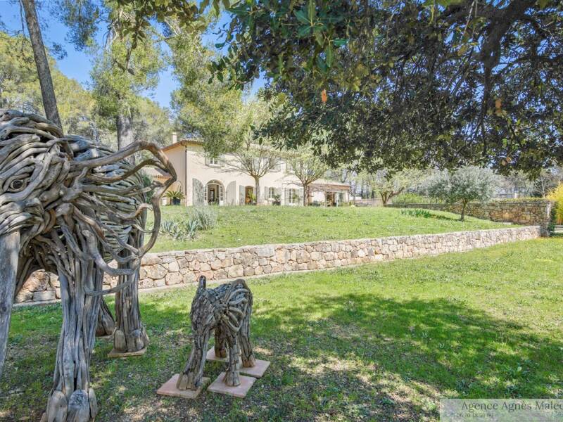 Maison à vendre, 260m², LA MOTTE