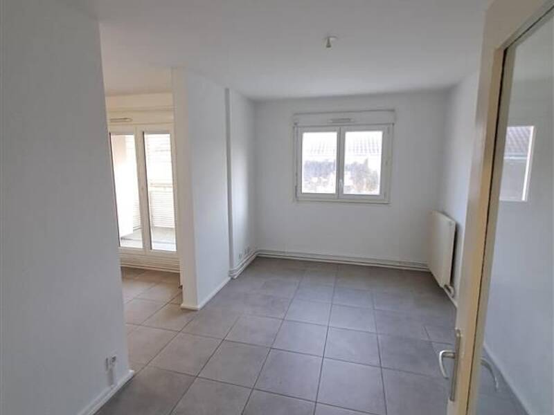 Maison à louer, 27m², SATHONAY CAMP