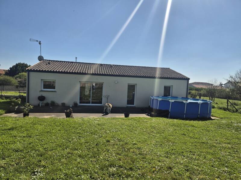 Maison à vendre, 97m², SURGERES