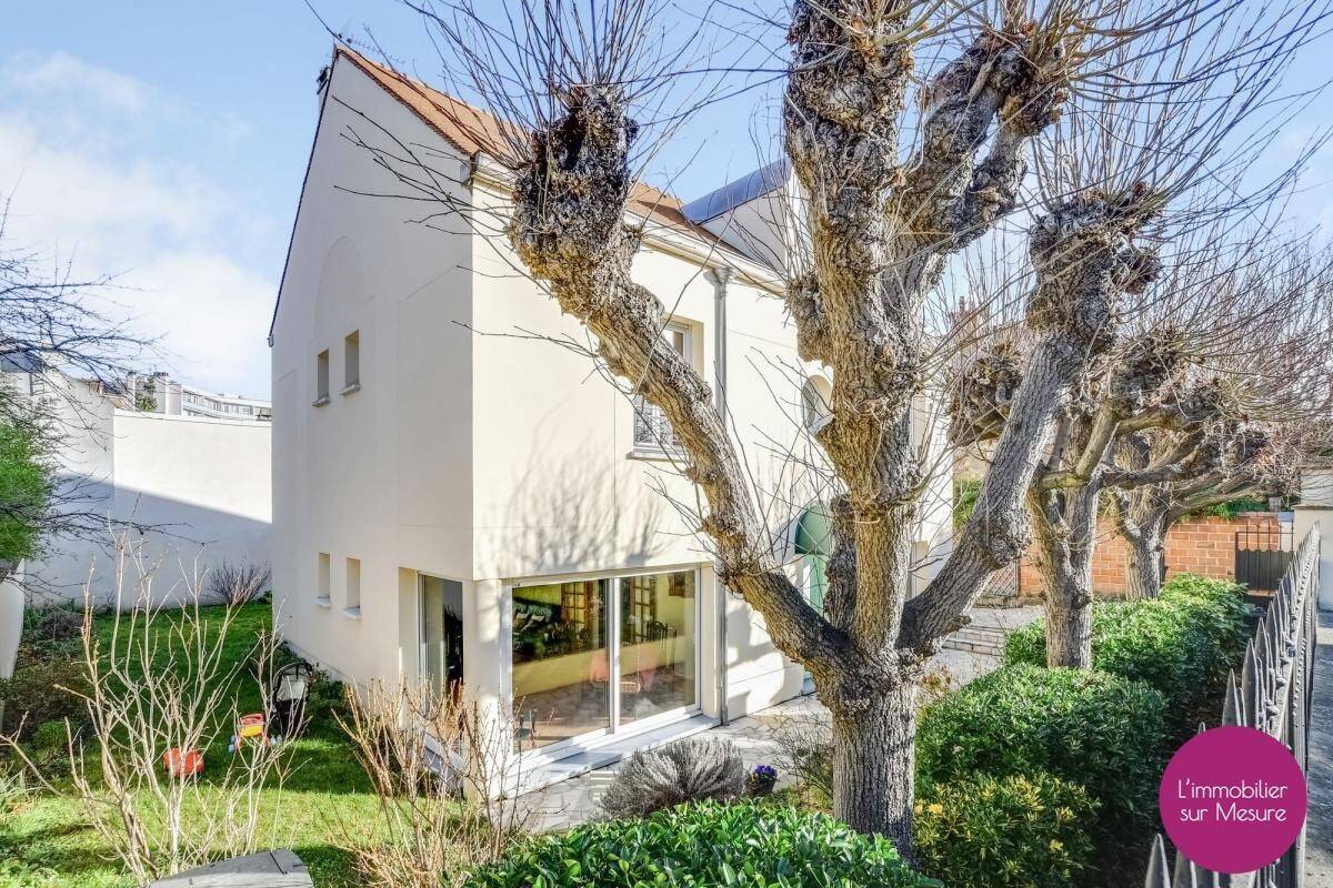 Maison à vendre, 225m², NANTERRE