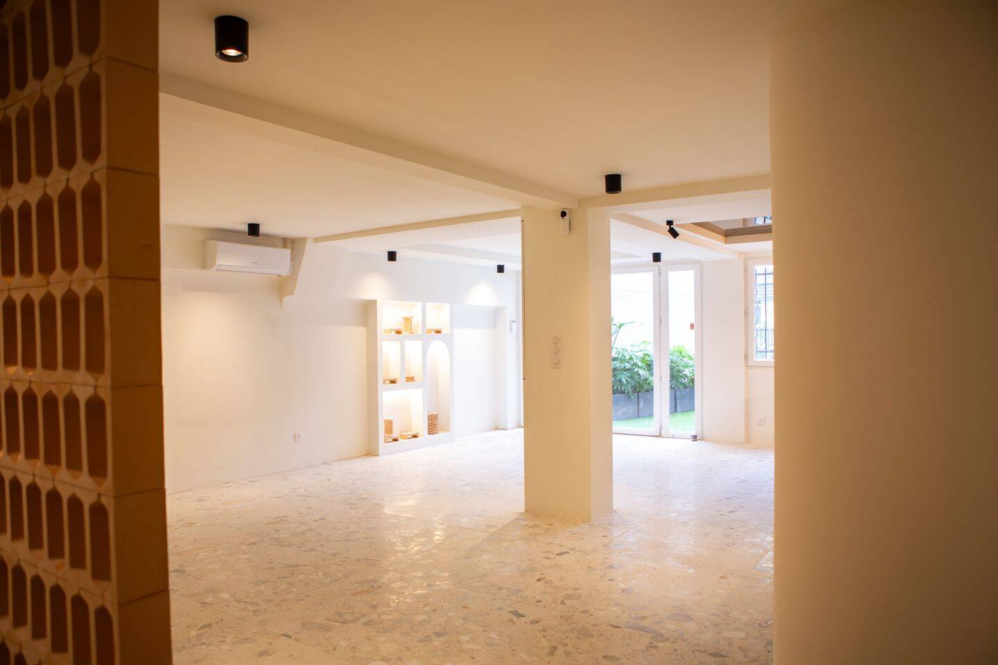 Ancien atelier transformé en appartement type loft Entièrement — 6