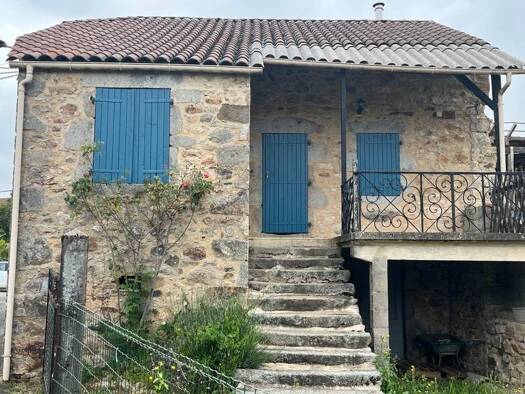 Maison de plain-pied à vendre 107 016 € 3 pièces 2 chambres 70 m² 527 m² de terrain Sanvensa 12200
