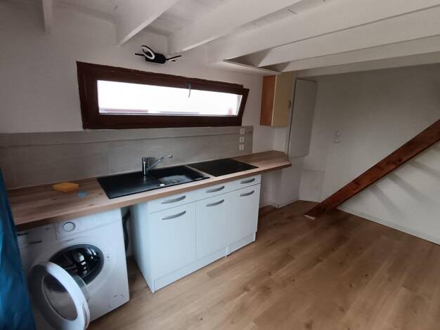 Maison à louer 516 € 2 pièces 1 chambre 22,3 m² Isles-les-Meldeuses 77440