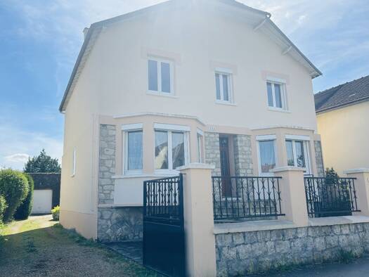 Maison à vendre 367 000 € 7 pièces 5 chambres 180 m² 1 100 m² de terrain Bretagne Mainvilliers 28300