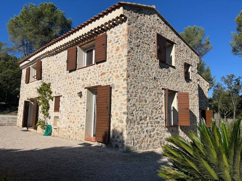 Maison à louer, 112m², SAINT ZACHARIE