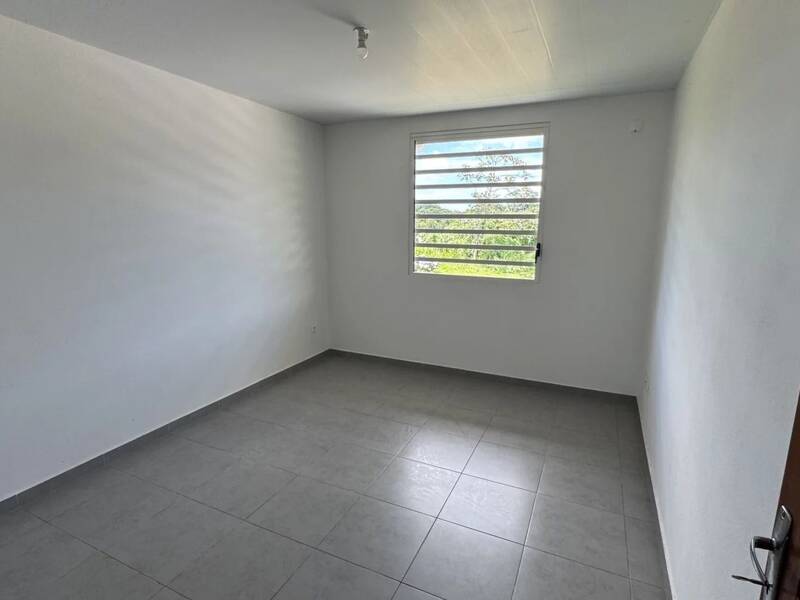 Maison à louer, 76m², MATOURY