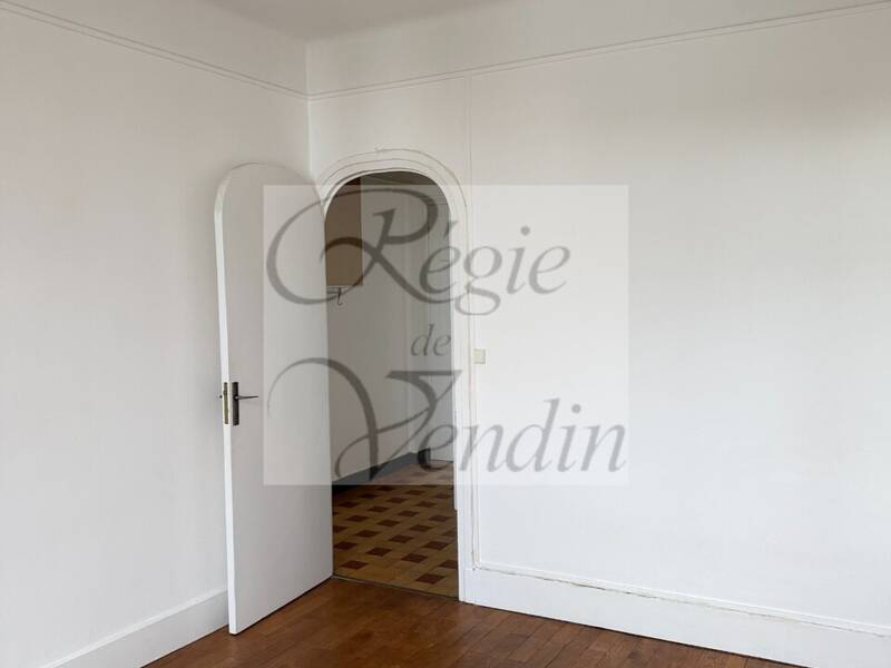 Maison à louer, 37m², LYON 8E