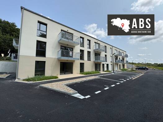 Appartement à vendre 230 400 € 3 pièces 2 chambres 63 m² RDC La Roche-Bernard 56130