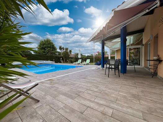 Maison à vendre 439 000 € 6 pièces 4 chambres 157 m² 858 m² de terrain Saint-Geours-de-Maremne 40230