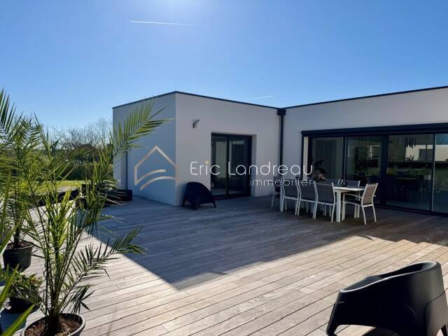 Maison à vendre, 245m², TALMONT SAINT HILAIRE
