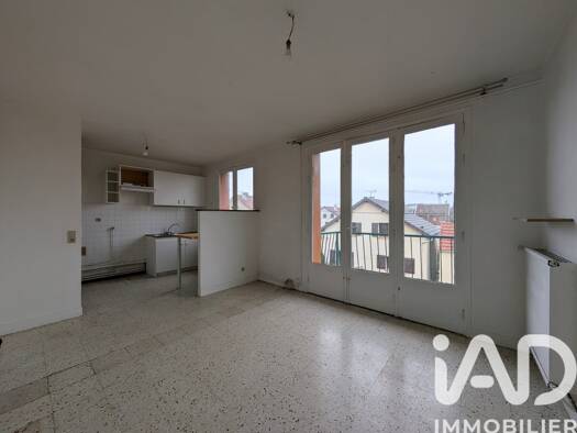 Appartement à vendre 189 000 € 2 pièces 1 chambre 34,9 m² Étage 1/2 Trivaux-La Garenne 3F Clamart 92140