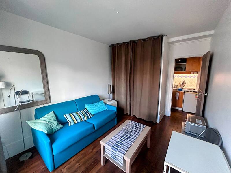 Maison à louer, 18m², PARIS 16E