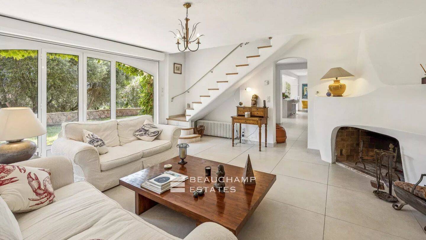 Maison à vendre, 196m², THEOULE SUR MER