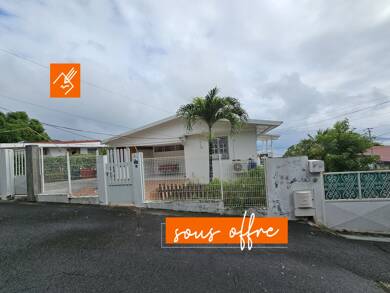 Villa à vendre 297 000 € 7 pièces 5 chambres 160 m² 400 m² de terrain Schoelcher 97233