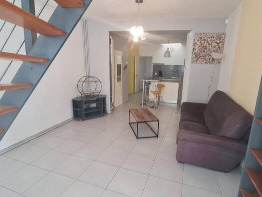 Maison de ville à louer 750 € 2 pièces 1 chambre 80 m² Epeule-Trichon Roubaix 59100