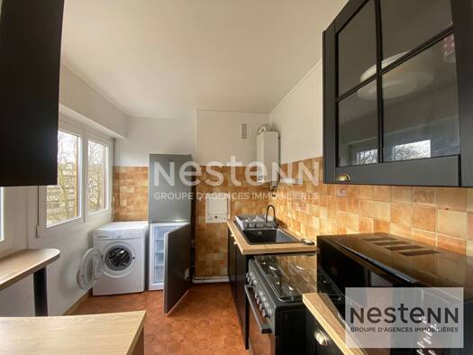 Appartement à louer 700 € 4 pièces 2 chambres 64 m² Étage 3/4 Cabochon Quiniere Blois 41000