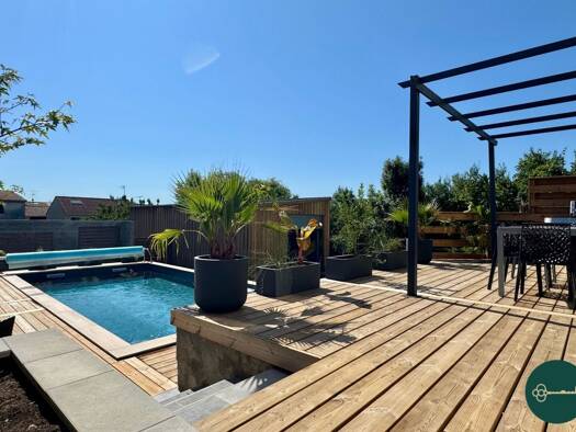 Maison à vendre 435 000 € 7 pièces 4 chambres 182 m² 733 m² de terrain Villey St Etienne 54200