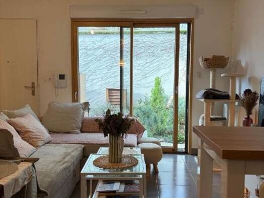Maison à vendre 294 000 € 3 pièces 2 chambres 67 m² 50 m² de terrain Grammont Tours 37000