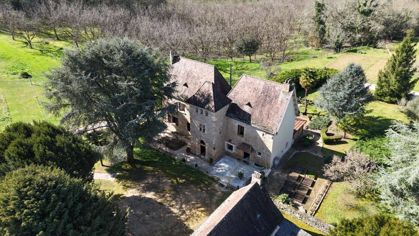 Maison à vendre, 245m², LA ROQUE GAGEAC