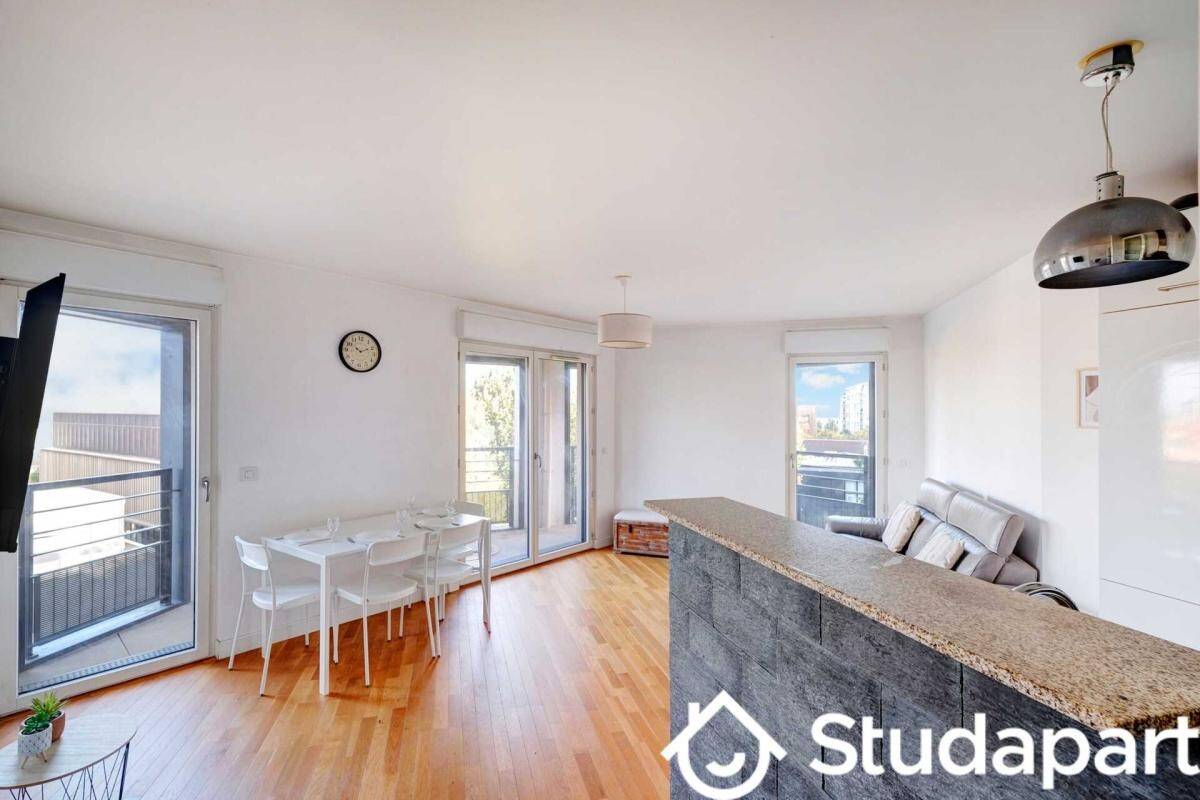 Maison à louer, 77m², ISSY LES MOULINEAUX