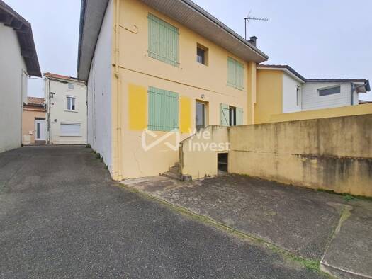 Appartement à vendre 150 000 € 3 pièces 2 chambres 70 m² RDC/1 Hagetmau 40700