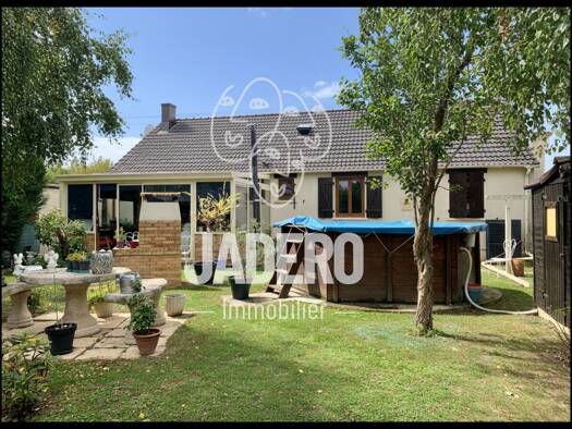 Maison de plain-pied à vendre 285 000 € 7 pièces 5 chambres 124 m² 555 m² de terrain Ande 27430