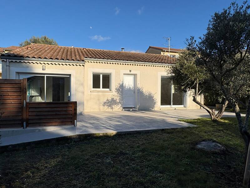 Maison à louer, 104m², JAILLANS