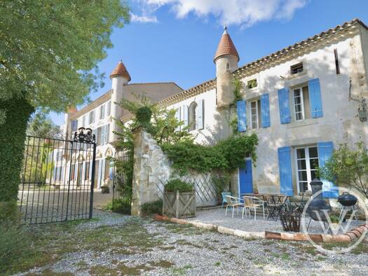Château à vendre 1 740 000 € 20 pièces 13 chambres 880 m² 40 000 m² de terrain La Prade-Le Palais Carcassonne 11000