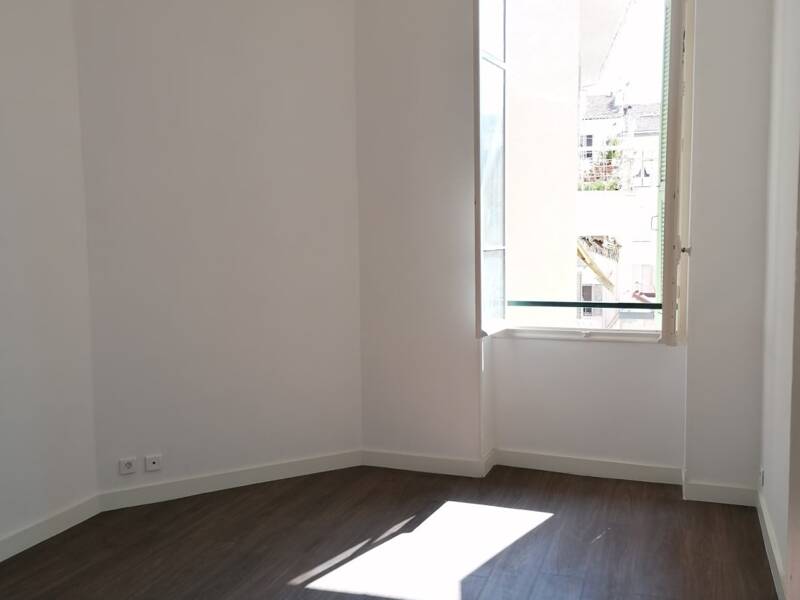 Maison à louer, 102m², NICE