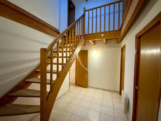 Maison à louer 562 € 2 pièces 1 chambre 59 m² Saint-Genis-de-Saintonge 17240