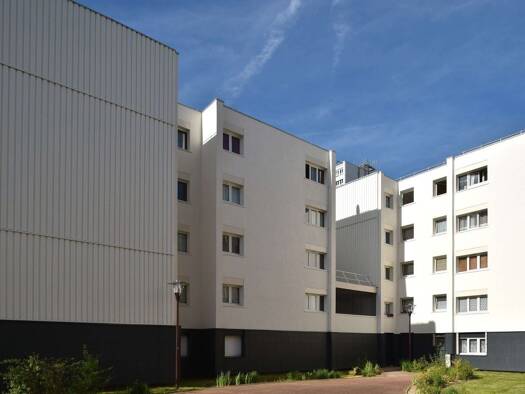 Appartement à louer 933 € 3 pièces 2 chambres 64 m² Étage 14/14 Ile de France Les Ulis 91940