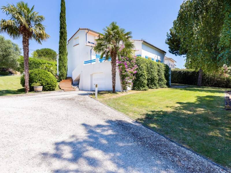 Maison à vendre, 204m², PECHBONNIEU