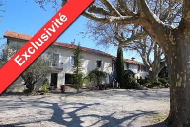 Appartement à louer 940 € 3 pièces 2 chambres 76,5 m² RDC/1 Cavaillon 84300