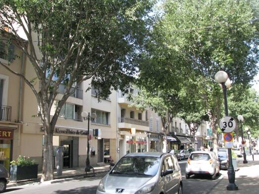 Appartement à louer 893 € 4 pièces 3 chambres 106,7 m² 2ème étage Centre Ville Cavaillon 84300