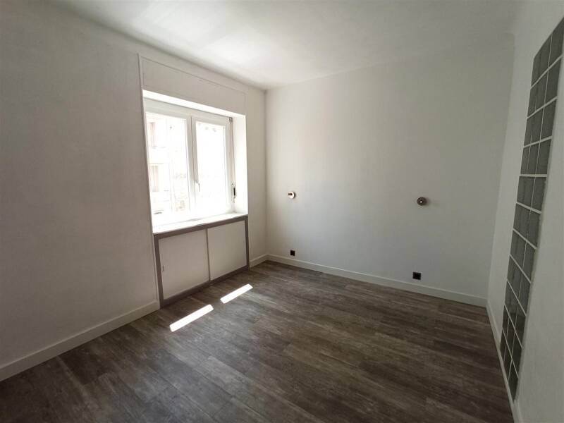 Maison à louer, 58m², NIMES