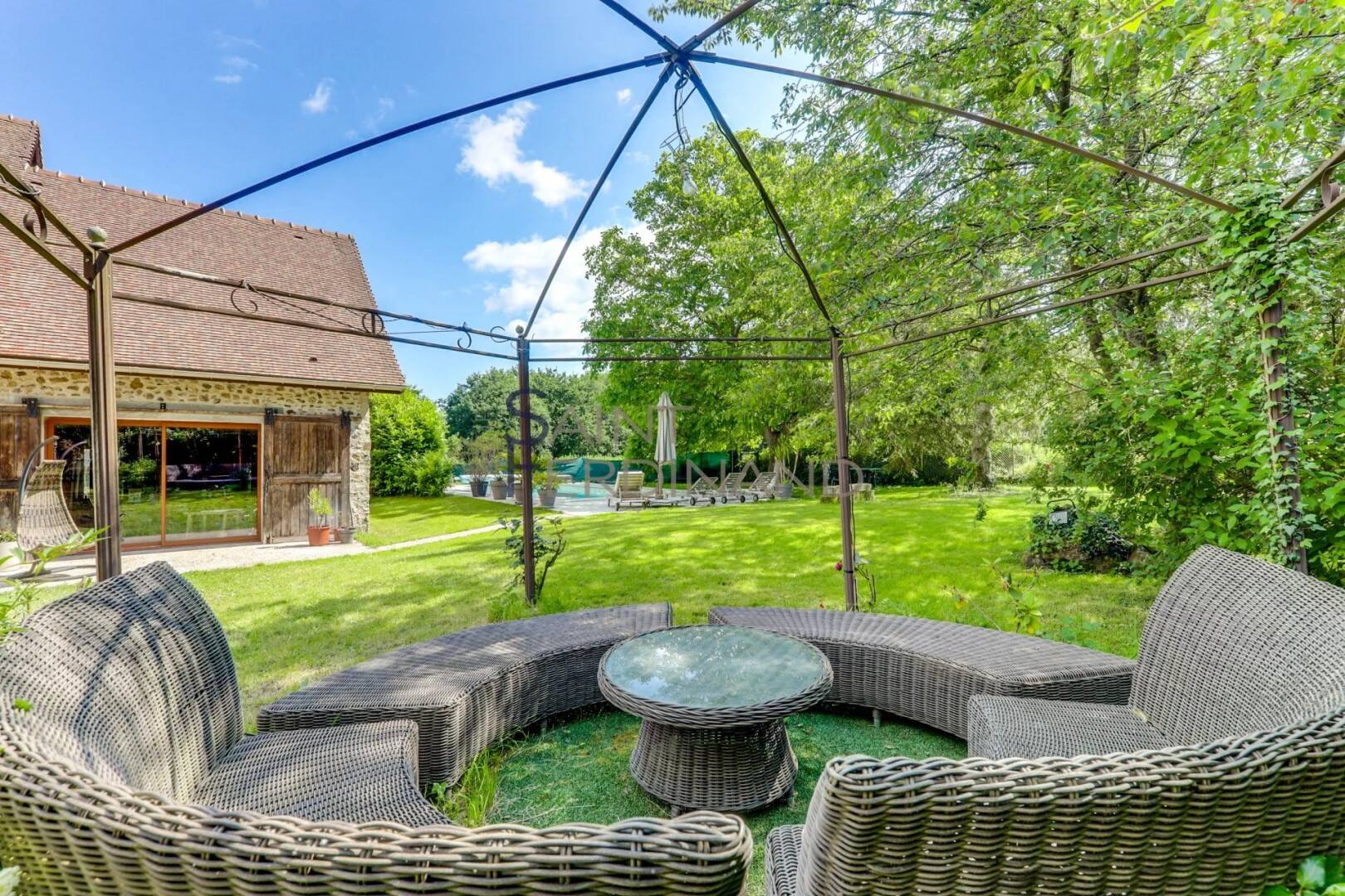 Maison à vendre, 280m², SAINT CYR SOUS DOURDAN