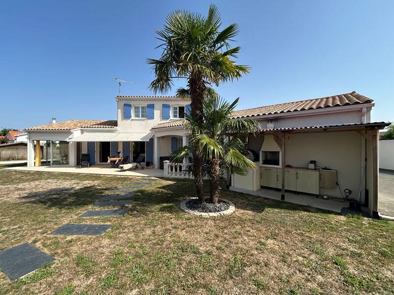 Maison à vendre, 215m², SAINT SULPICE DE ROYAN