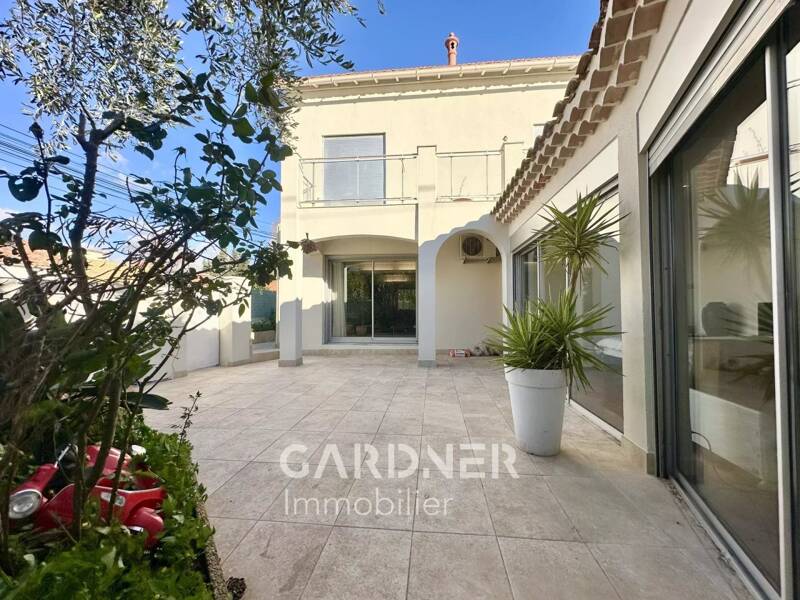 Maison à vendre, 216m², MARSEILLE 10E