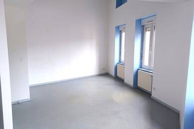 Duplex à vendre 50 000 € 2 pièces 55 m² Dernier étage, Étage 2/2 Retournac 43130