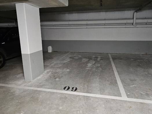 Parking à louer 80 € 11 m² Pontel Saint-Germain-en-Laye 78100