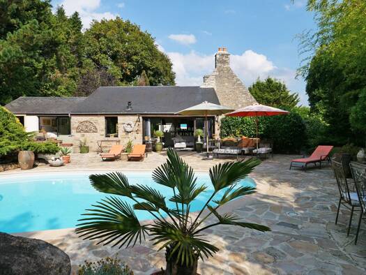 Maison à vendre 698 000 € 5 pièces 3 chambres 148 m² 8 334 m² de terrain St ave 56890