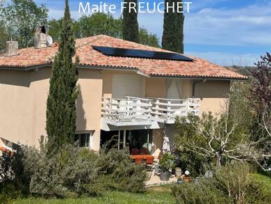 Maison à vendre 399 000 € 7 pièces 4 chambres 190 m² 6 727 m² de terrain Nerac 47600