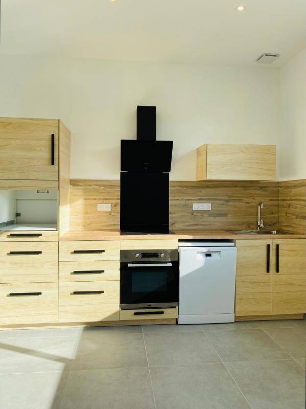 Maison à louer, 75m², SAINT GEOIRE EN VALDAINE